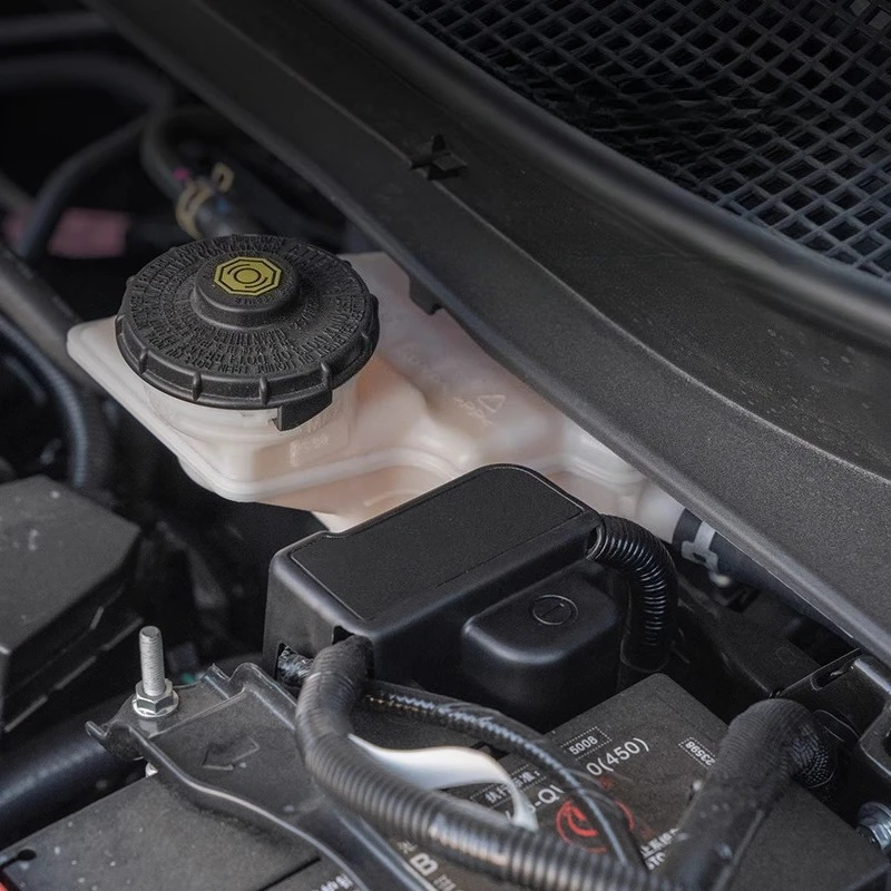 For Honda CR-V 2023-2025 Hybrid: Engine Bay Battery Cover - Flexible Silicone Terminal Protector w/Anti-Corrosion Seal​​ view 4