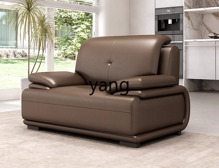 

LMM modern simple three-person manager business meeting to discuss high-end leather furniture combination