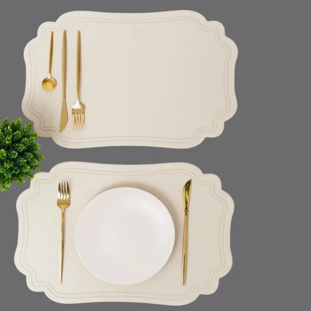 1/2/6 Stück Creme Kunstleder Tischsets Große Rechteckige Luxus-Tischmatten Weihnachts-Heimdekoration Geformte Tischauflage Geschenk-Tischsets