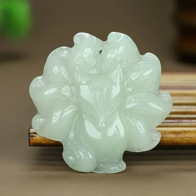 Nine-tailed fox jade pendant summons fortune and peach blossoms for marriage