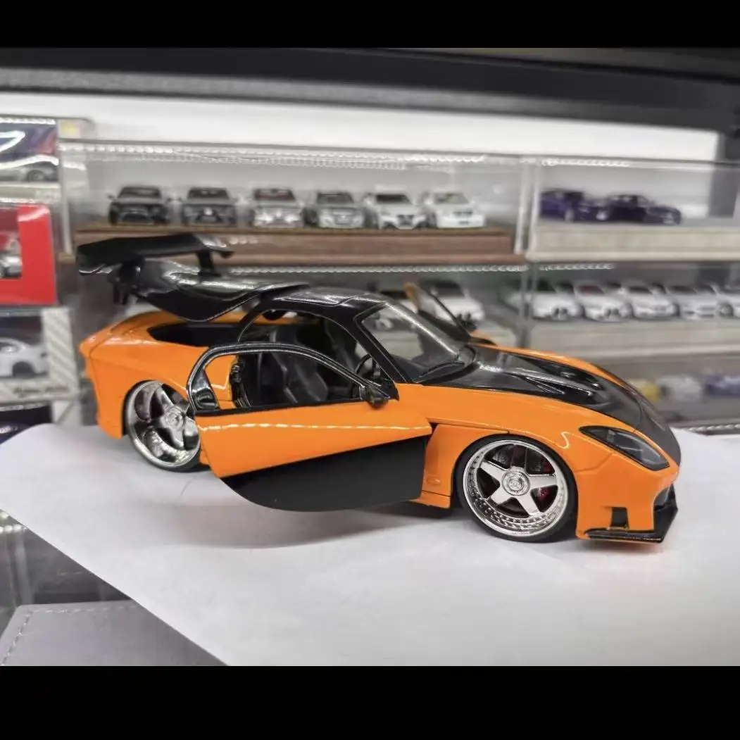 JADA 1:24 Tokyo Drift Han RX7 Alloy Car Model Fast Furious Classic Vehicle Collectible Ornament For Men view 6