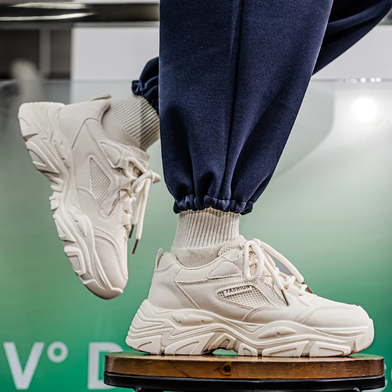 Lässige Sneaker für Herren, rutschfeste, verschleißfeste Outdoor-Sportschuhe für Herren, zum Schnüren, bequem, weich, atmungsaktiv, Low-Top-Schuhe