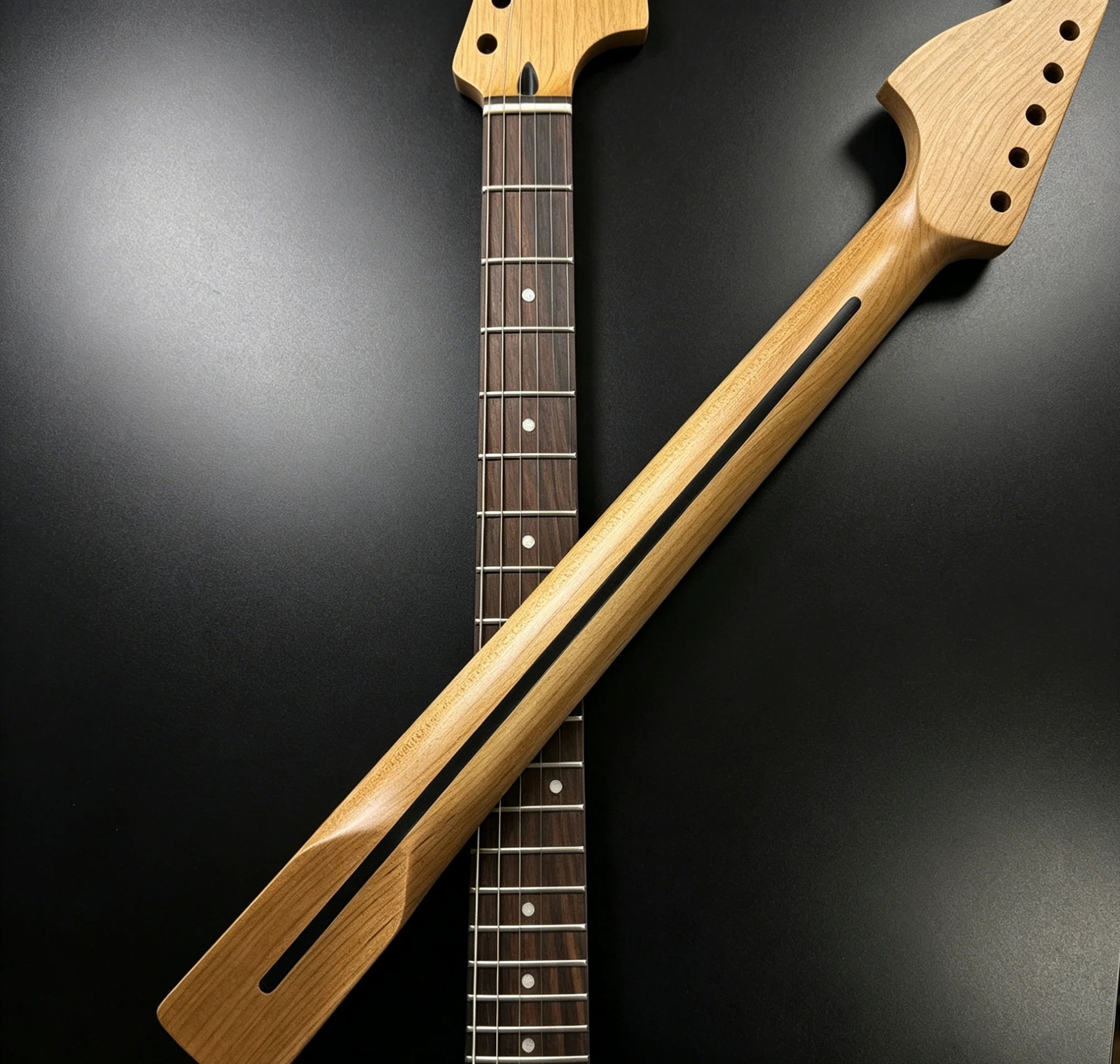 Big Head ST Strat Guitar Neck Roasted Maple 22 Fret Rosewood Fingerboard With Back Carbon Fiber Stabilizing Bar Guitar Building view 3