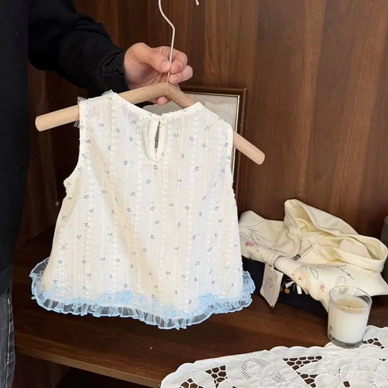Summer Girls Sleeveless Doll Top 2026 Delicate Lace and Mesh Splicing Stylish and Lovely Loose Comfortable Cut Kids