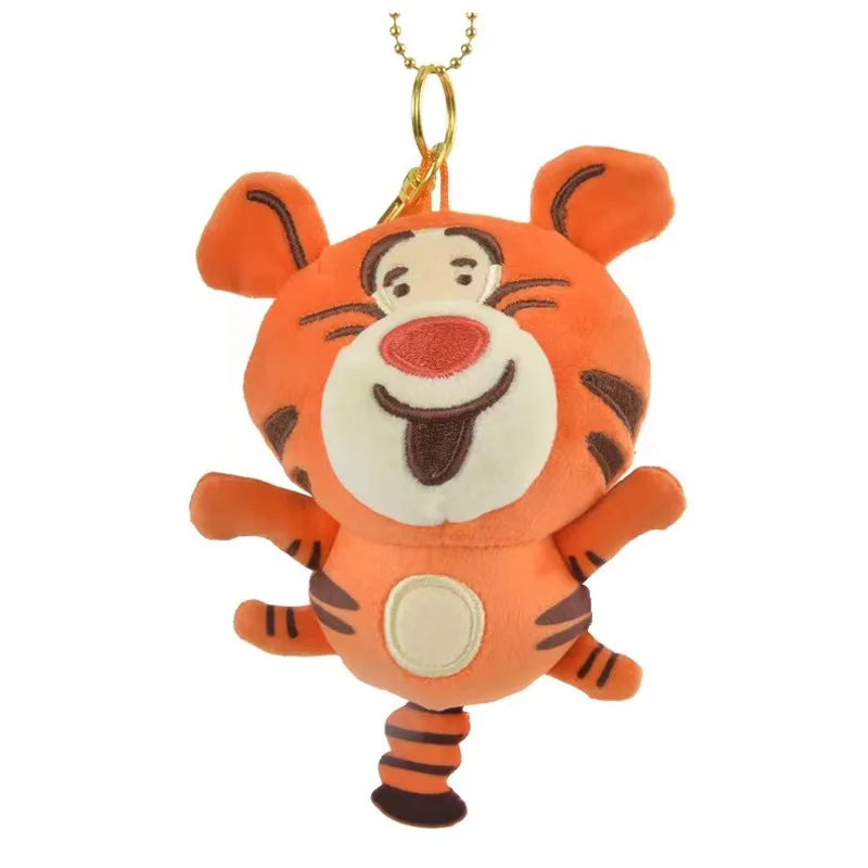 Miniso Winnie The Pooh พวงกุญแจของเล่นน่ารักกระเป๋าตกแต่งการ์ตูนคู่ตุ๊กตา Plush ประณีตพวงกุญแจรถ ﻿ ﻿ ﻿