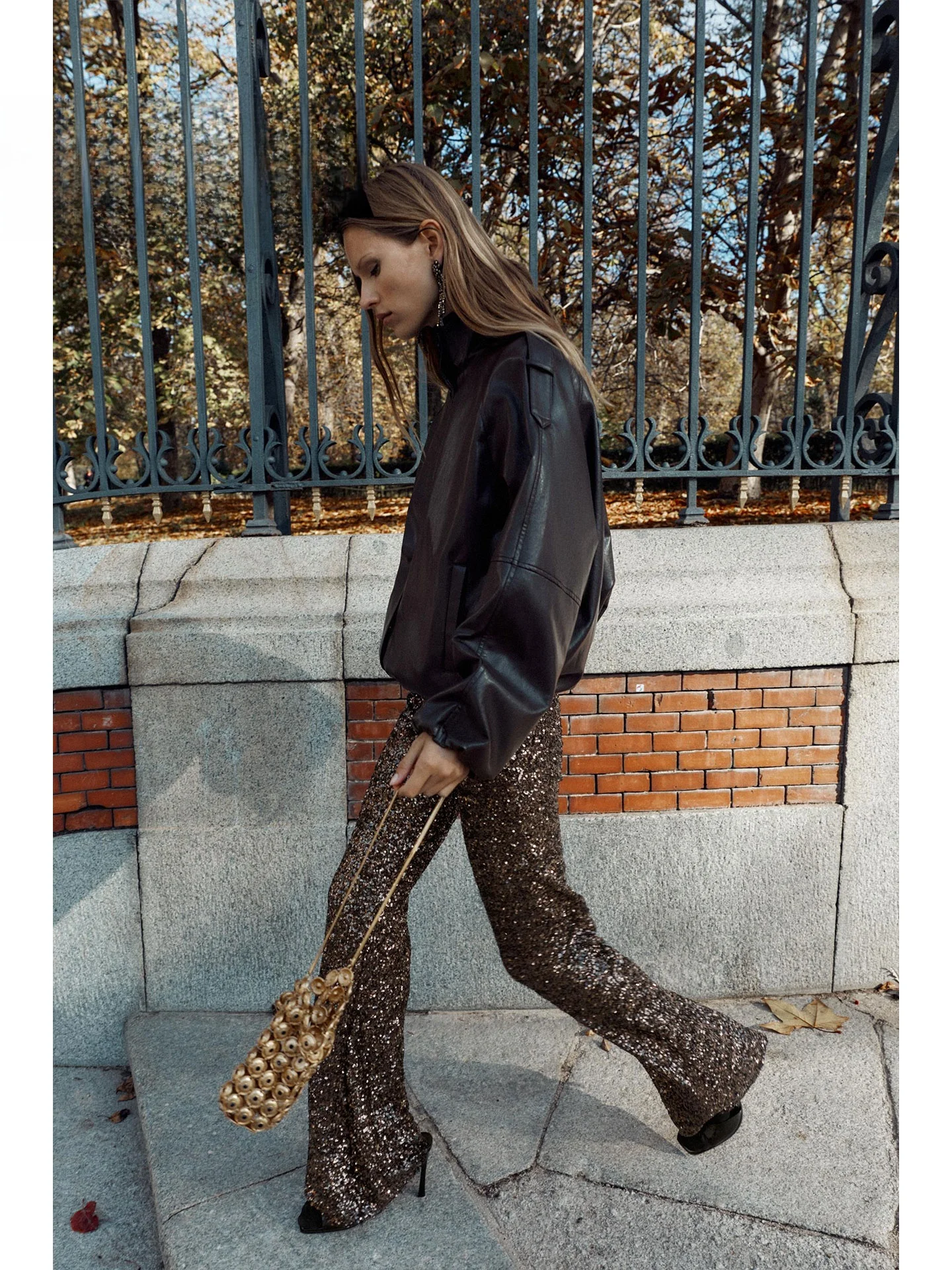 Spring 2026 American Sle Casual Loose Long Sve Faux Leather Stand Collar Jaet Women Slimming ort Outerwear