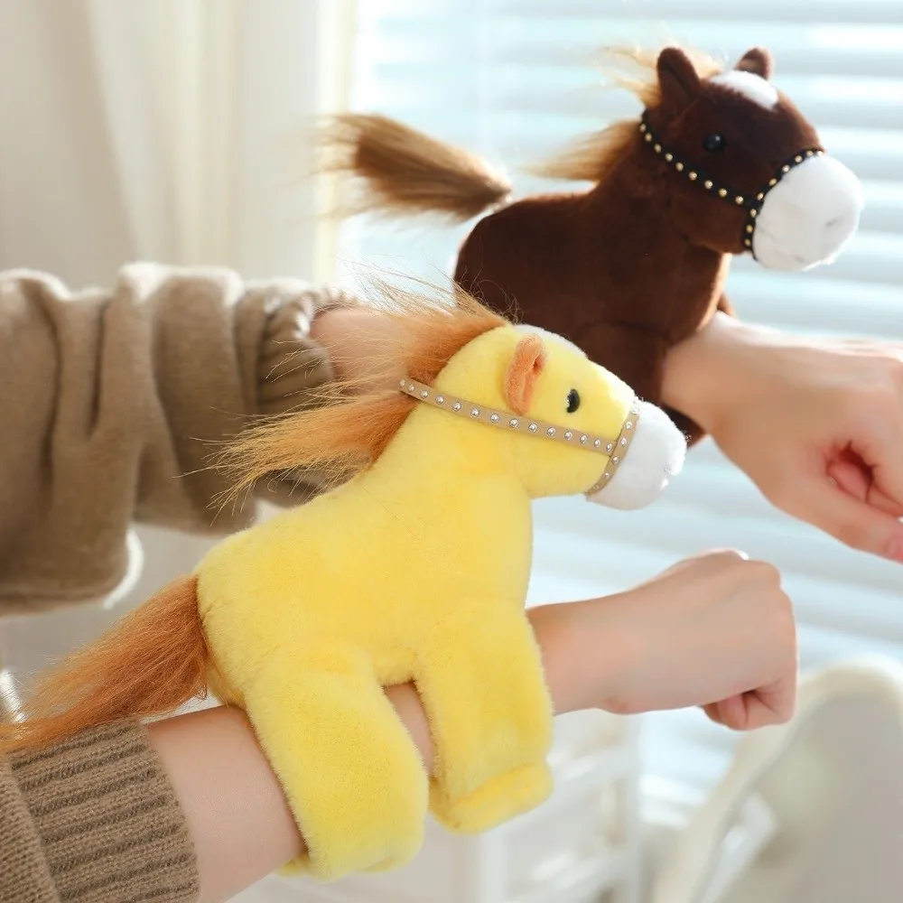 

Stuffed Animals Simulation Horse Wrist Band Soft Novelty Horse Cartoon Spinning Tail Pony Pendant Collection Item