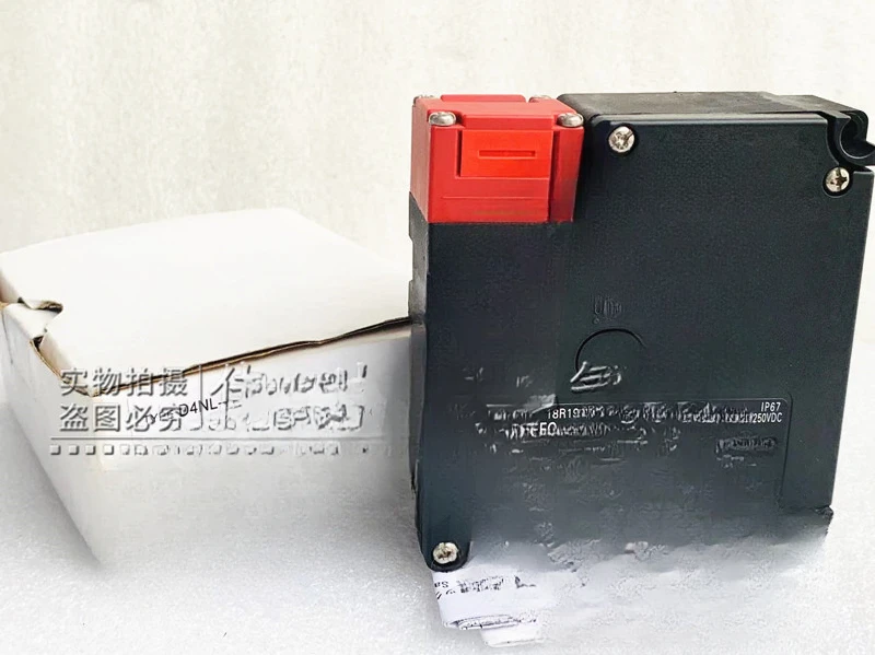 D4NL-4FFG-B D4NL Series Safety Door Switch D4NL-4FFG-B Spot