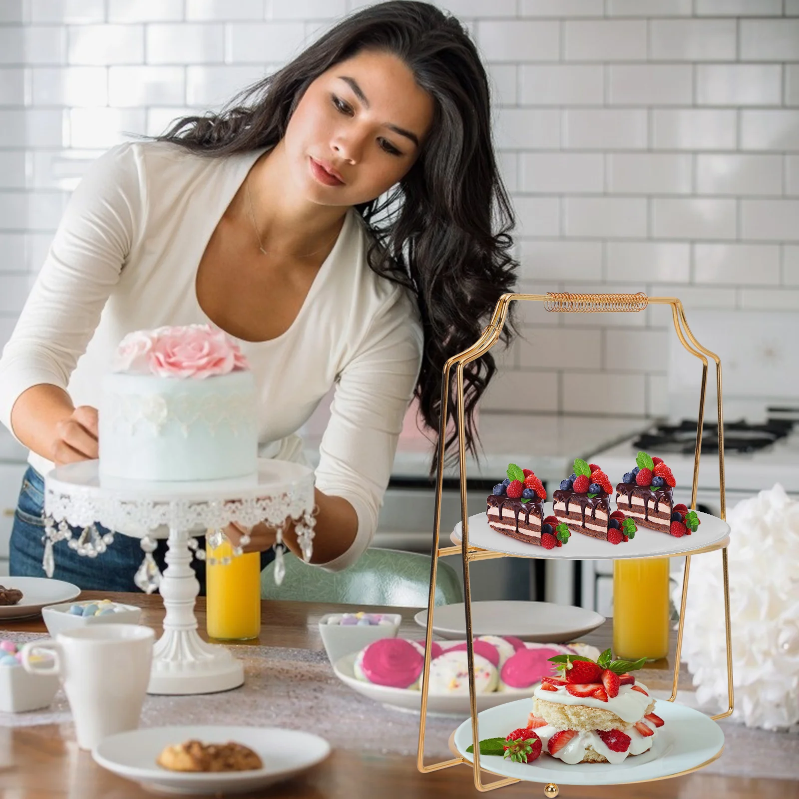 1 قطعة كعكة حامل 2-Tier الحديد الفاكهة رف شاشة أنيقة النمط الأوروبي حامل الحلوى لحفل زفاف عيد ميلاد ديكور