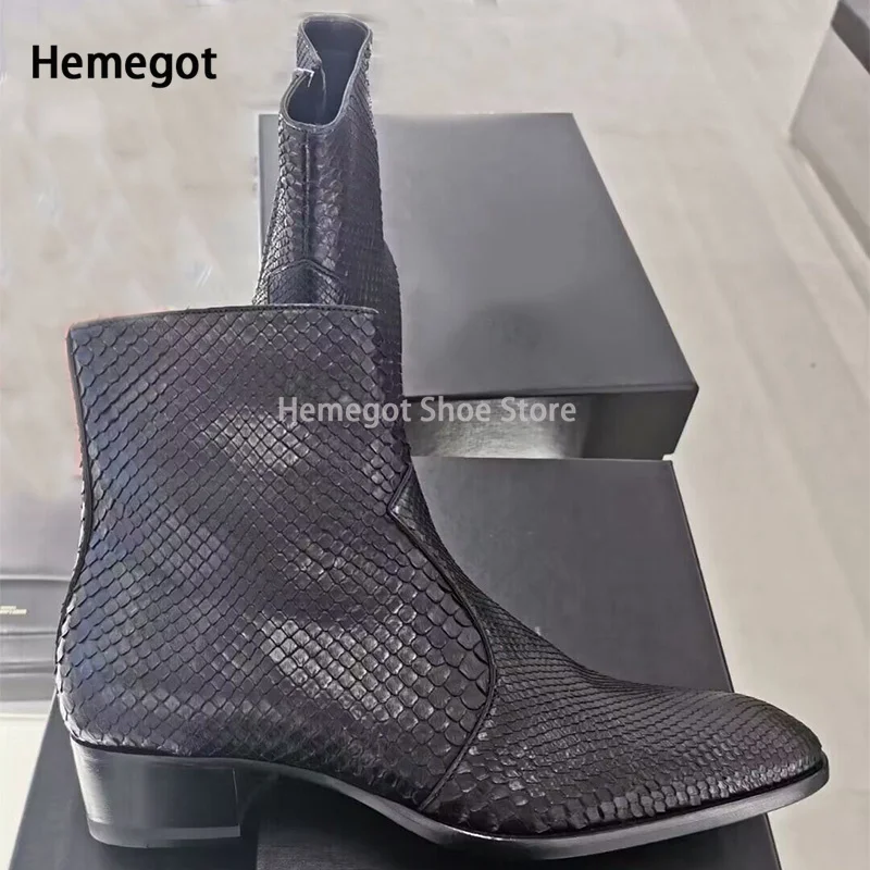 

Embossed Snake Pattern Chelsea Boots Men's Spring and Autumn Breathable Pointed Toe Fashion Personality Heightening Boots