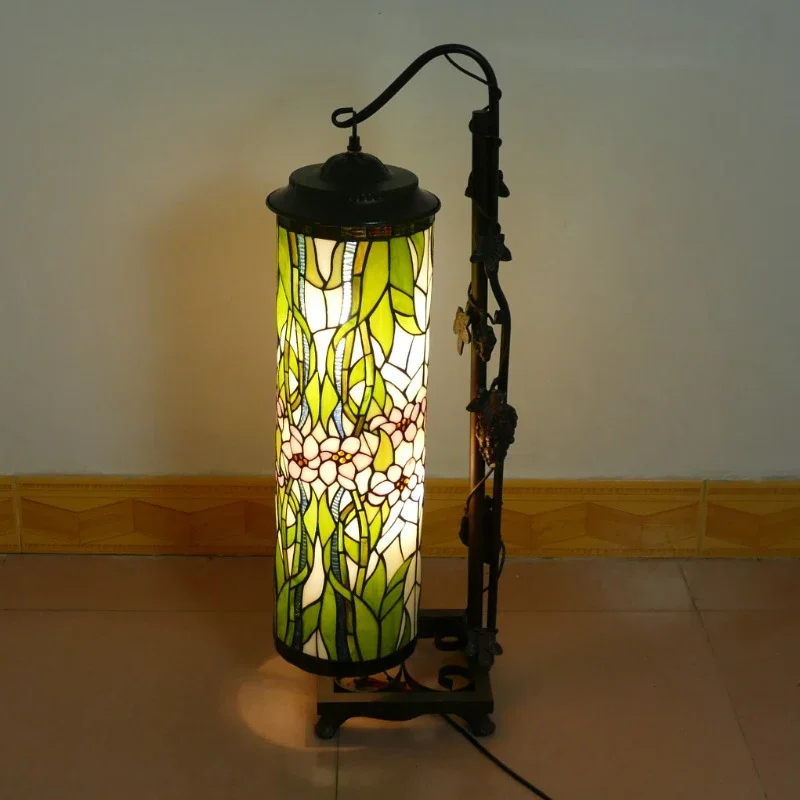 BERTH Tiffany Roman Column Floor Lamp American Retro Living Room Bedroom Lamp Country  Stained Glass Decoration Floor Lamp