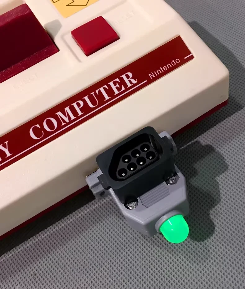 

FC original machine 15-pin expansion port to 7-pin fc handle converter game console accessories