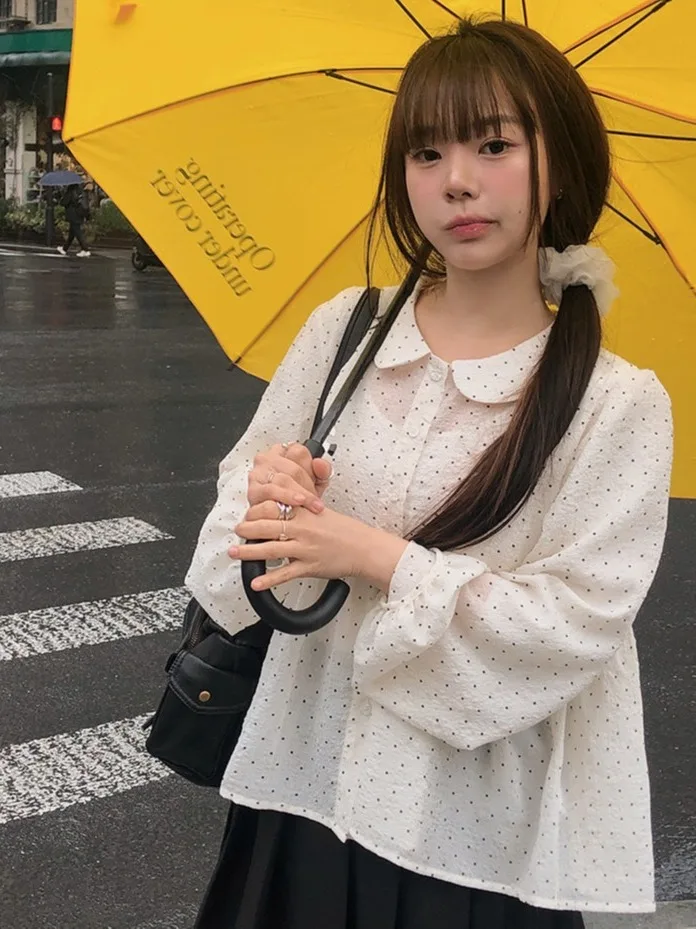 

Милая женская рубашка в корейском стиле с воротником-стойкой и принтом в горошек, весенняя модная одежда, топ с эффектом омоложения