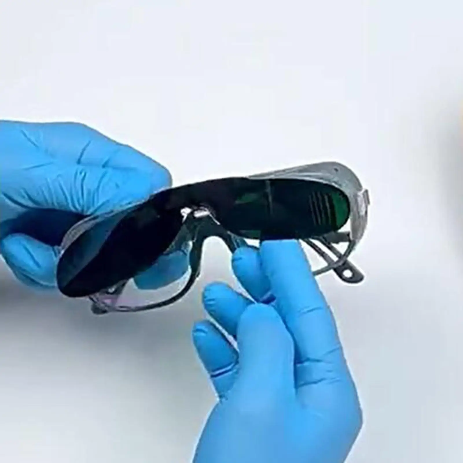 Anti Glare Welding Goggles Green PC Lens Eye Protection Glasses for Soldering Torching Argon Arc Grinding Tasks