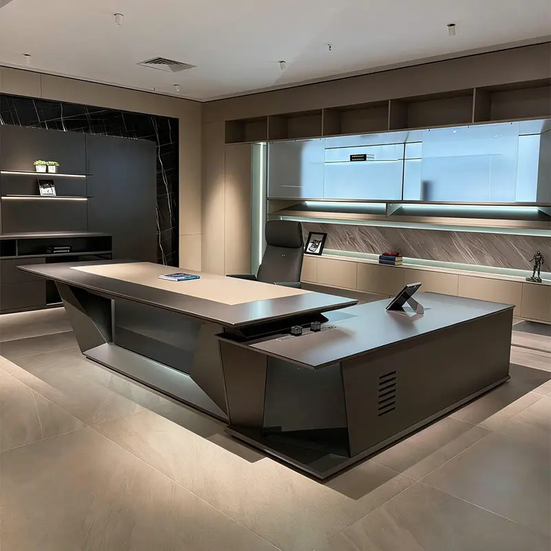 Designer light luxury high-end class desk high-end sense solid wood boss table 2026 new modern president desk