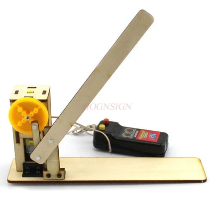 Wire-controlled wooden gateway door DIY technology gizmo primary and secondary school students hand-assembled model toy kit