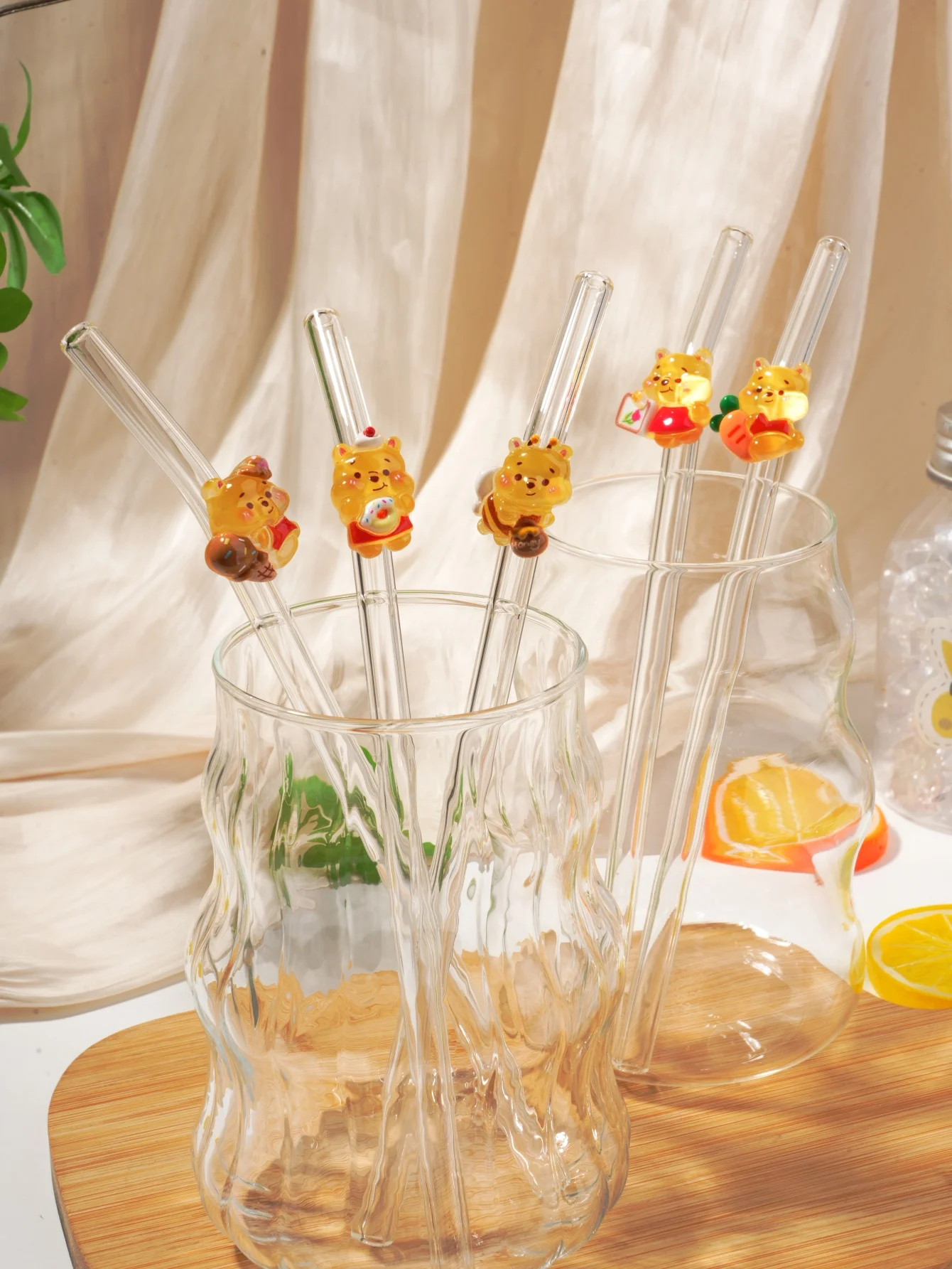1/3/6pcs Macaron Yellow Bear Curved Glass Straw for Cold Beverages, Lip-Friendly Decor for Picnics, Parties & Holiday Gifts