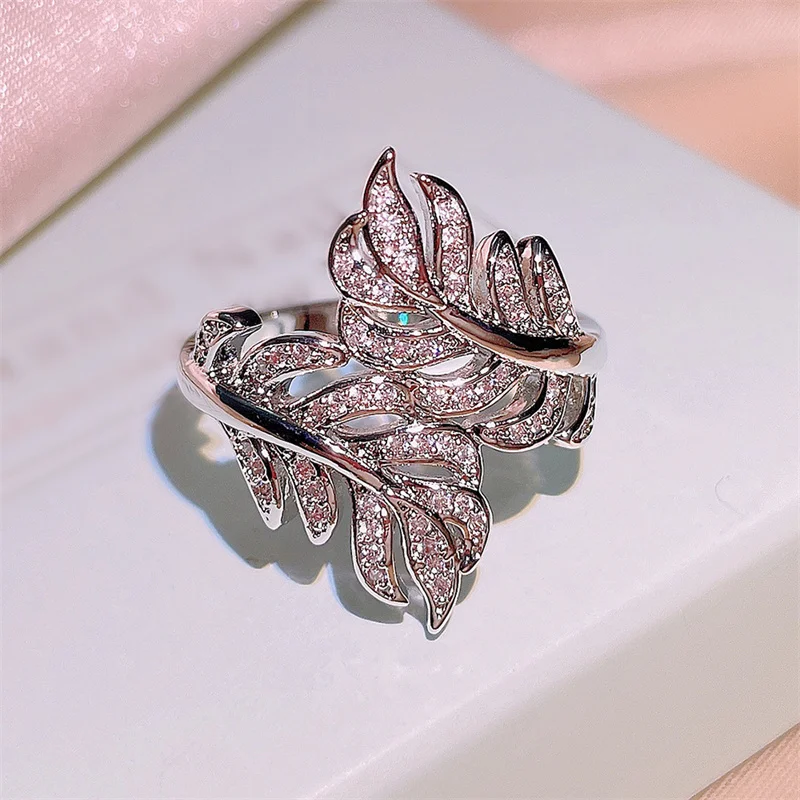 Huitan Fancy Cross Design damski pierścionek z liściem moda wszechstronne kobiece pierścionki wysokiej jakości srebrny trend w kolorze biżuterii prezenty — zdjęcie 6