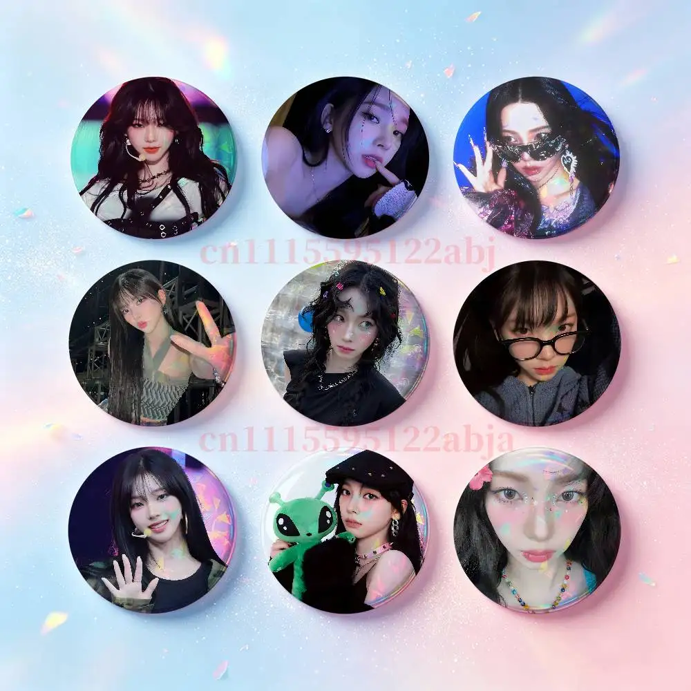 A-AESPA K-Karina Badges 25 32 44 58 75 mm Round Customizable Wholesale Fan goods Self-made fan freebies