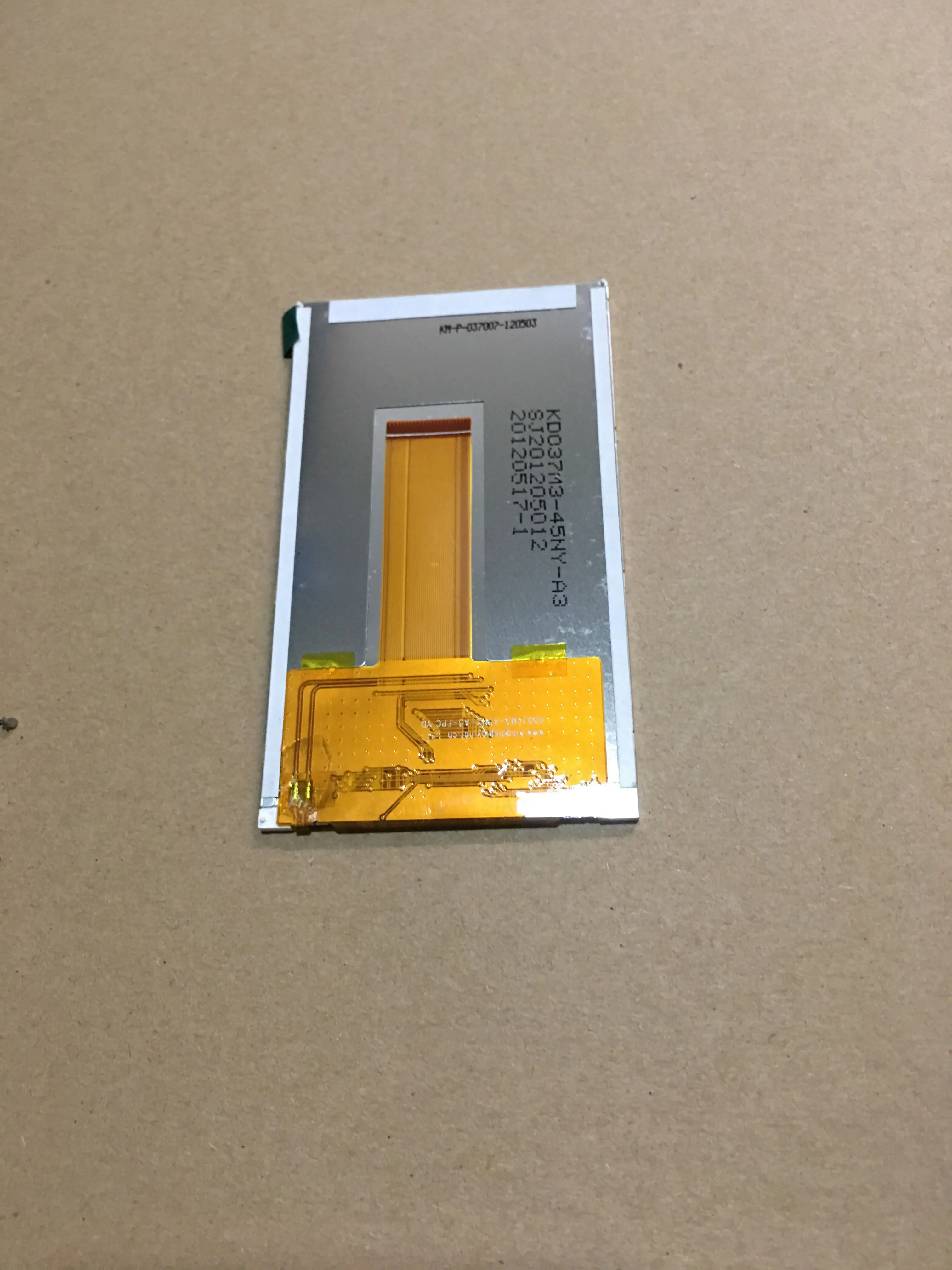 Panel Tampilan Layar LCD KD037M3-45NY-A3