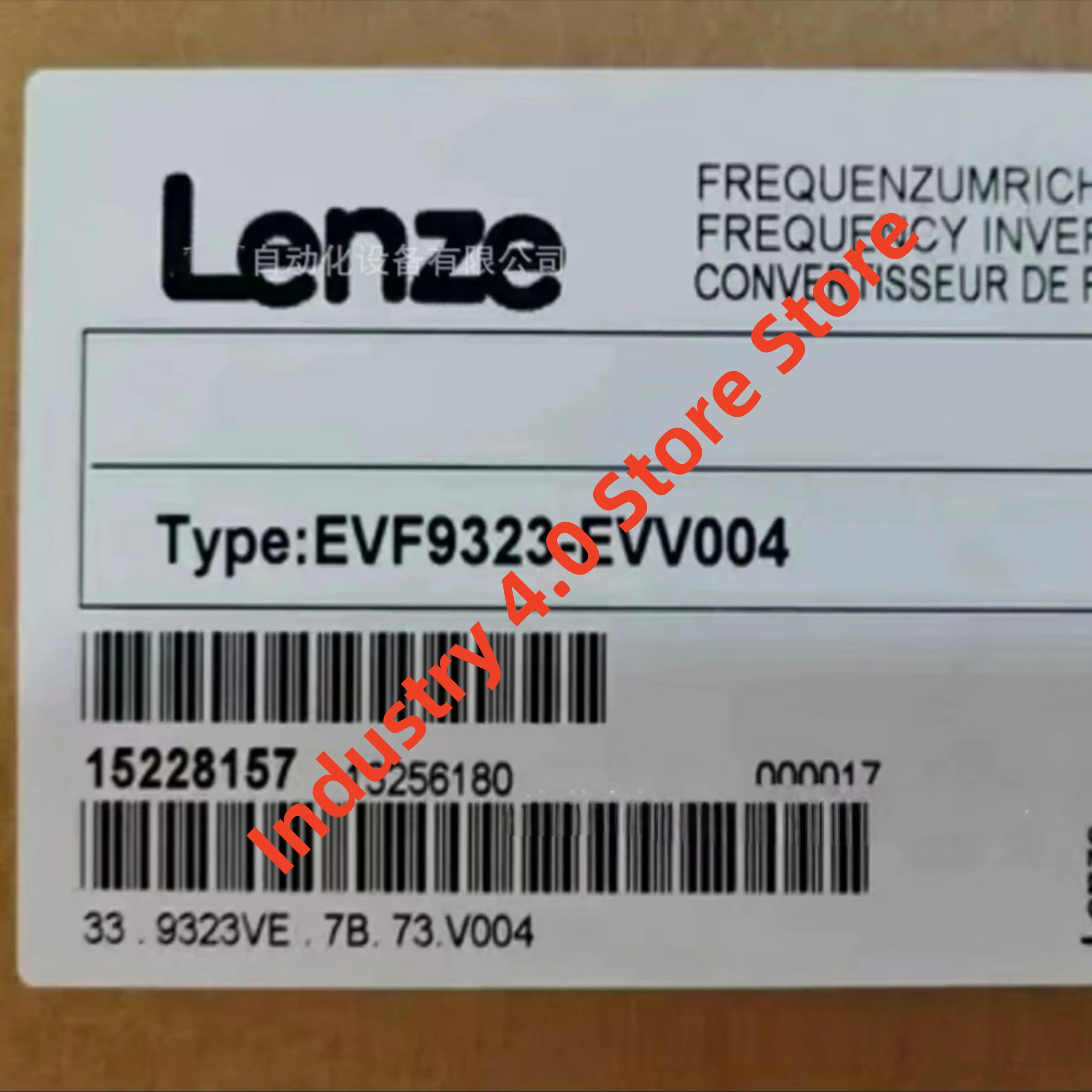 Convertidor de frecuencia EVS9323-ETV004 EVF9323-CVV003 EVF9323-EVV100 nuevo