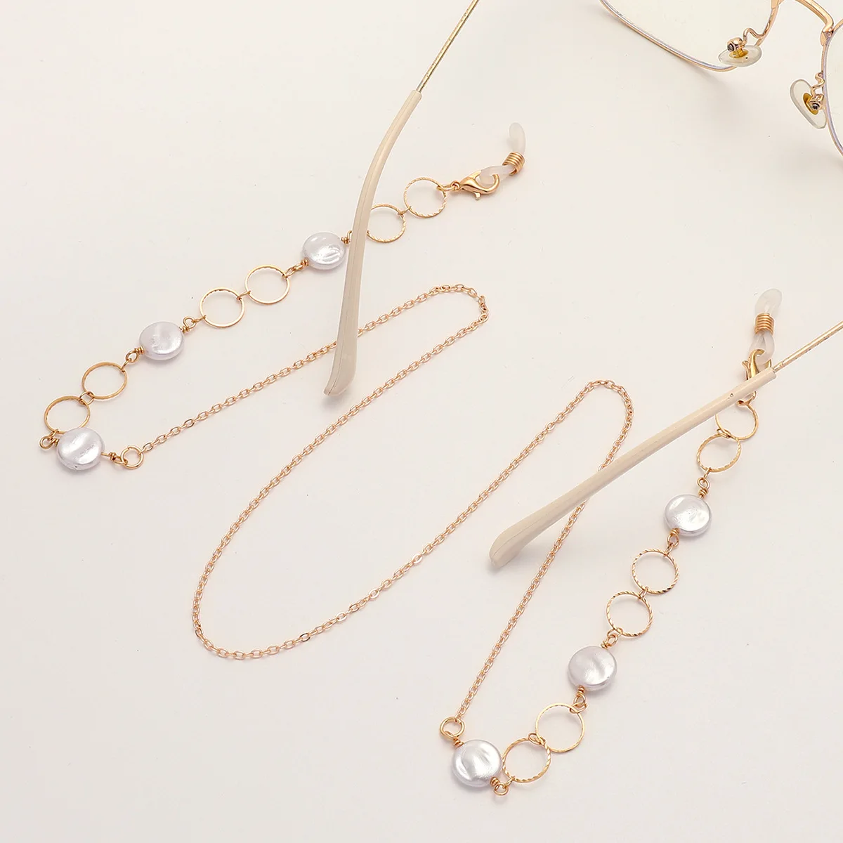 

Fashion Sun Glasses Good Eyeglasses Chain Women Outside Casual Sunglasses Accessory Necklace Gift Mask Hanging Rope