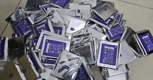 Imagen 2 del producto Tarjeta aleatoria coleccionable oficial Gmmtv Thai Star Gmmtv July Book Fair para niños y niñas