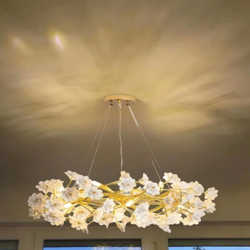 Italian Designer Floral Ceramic Chandelier Dining Room Bedroom Hotel Romantic Luxury LEDPendant Lamp Home Decor Lighting Fixture