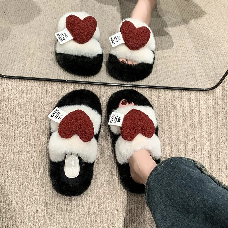 

Fashionable Thick-soled Wool Slippers for Women 2025 New Autumn and Winter, Heart-shaped Plush Height-increasing Cotton Slippers