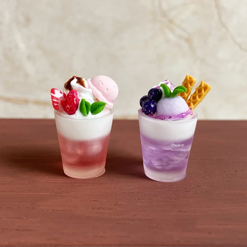 1Pc Miniature Dollhouse Toy, 1/12 Scale Fruit Ice Cream Cup, Kitchen Food Accessory for Dollhouse Decor.