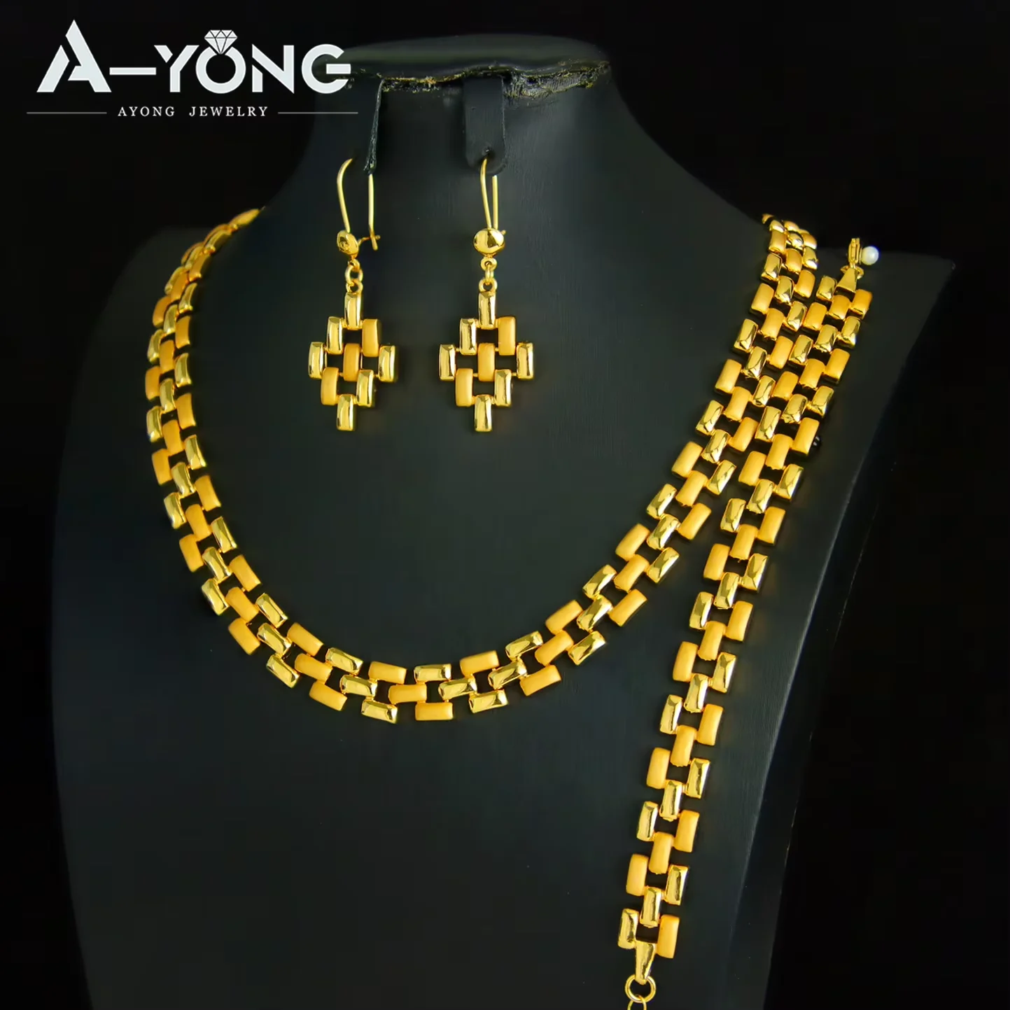 

Luxury Dubai Wedding Jewelry Set 21k Gold Plated Bamboo Knot Necklace Bracelet Earrings Arabic Women Bridal Vintage Jewelrys