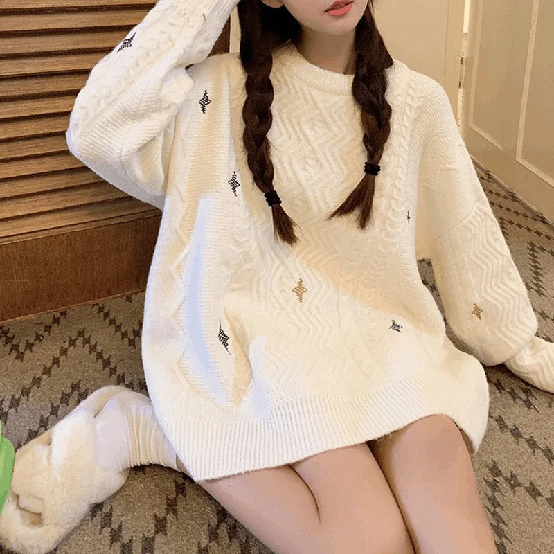 Japanese Retro Cute Sweater Women\'s Autumn Winter Loose Thickened Knitted Top Temperament Sweet Star Embroidered Pullover