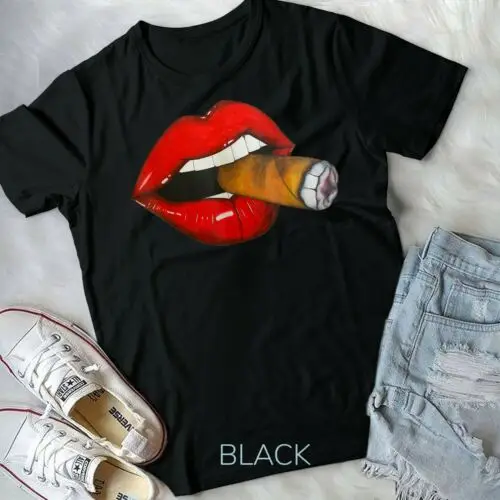 Sexy Women Smoke Cigar Lit Red Lips Smoking Cigar - Unisex Form T-Shirt