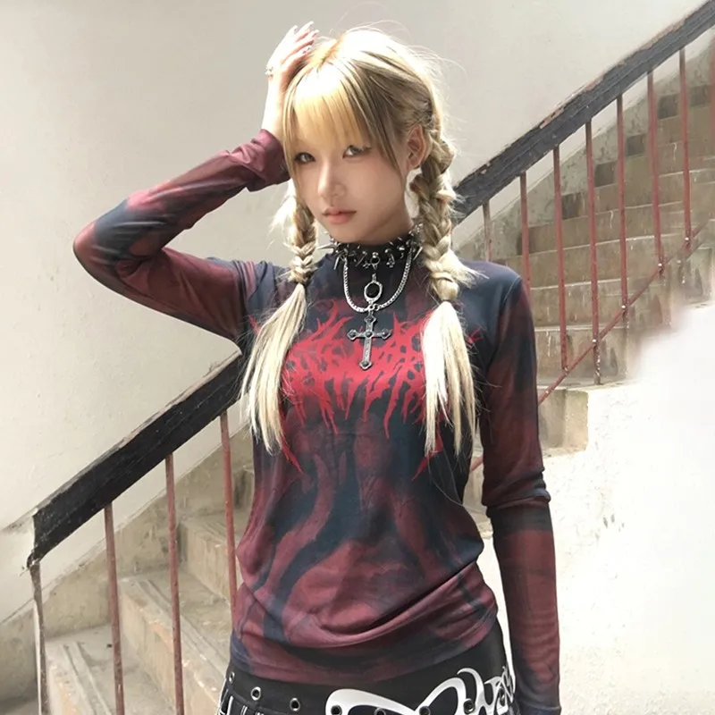 Camiseta con estampado de tatuaje de estética Grunge, Tops de malla roja gótica Vintage, Tops transparentes de manga larga Trashy Y2k Punk
