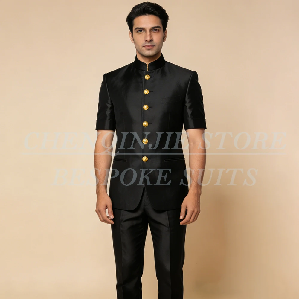 

Мужской костюм из черного сатина с коротким рукавом, роскошными золотыми пуговицами, отложным воротником, приталенный, 2 предмета: пиджак и брюки, полный комплект