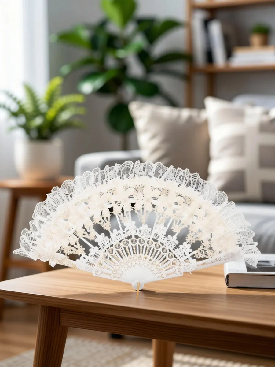 Princess Floral Lace Folding Fan White Vintage Elegant Light Handheld Fan Wedding Bridal Tea Party Decorative Fans