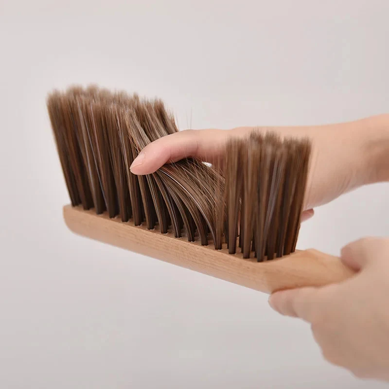 

Beech Wood Handheld Soft Bristle Dust Brush Multi-use Home Cleaner for Bedding Couch Garment Carpet Indoor Sweeping Accessory