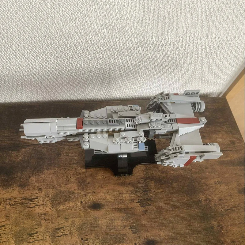 

363PCSMOC famous film and television amber frigate spacecraft model DIY assembly building block toys children's birthday gift