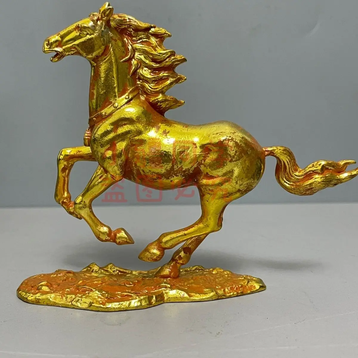 Twelve zodiac horse tabletop ornaments are successful, handicrafts, horses, galloping living room decorations