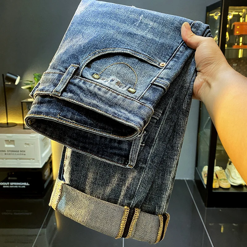 Celana jeans pria, celana denim pelangsing, tambalan tusuk serbaguna, Haren longgar mikro bordir mode trendi pria, jeans baru musim gugur/musim dingin 2024