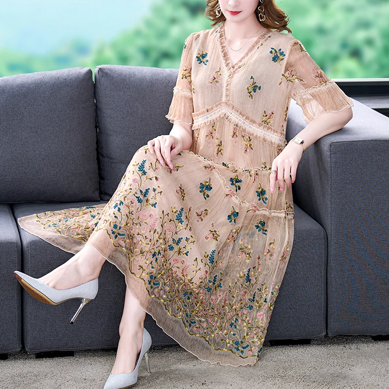 Summer Fashion Silk Embroidery Dress for Women 2023 New Versatile V-neck Short Sleeve Loose Fit Casual Holiday Dress Vestidos