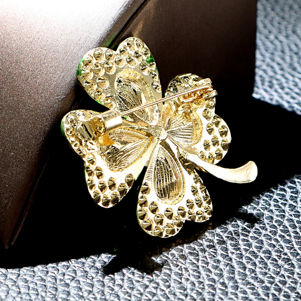 CINDY XIANG Rhinestone Clover Brooches For Women Green And Red Color Pin Peace And Health Plant Jewelry