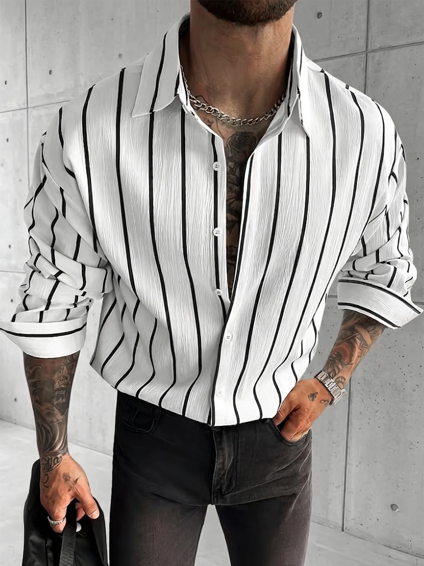 Men's Black and White Vertical Striped Pleated Texture Long-Sleeve Collared Shirt, Loose Casual Top, Men's Versatile Striped Shirt for Spring and Autumn