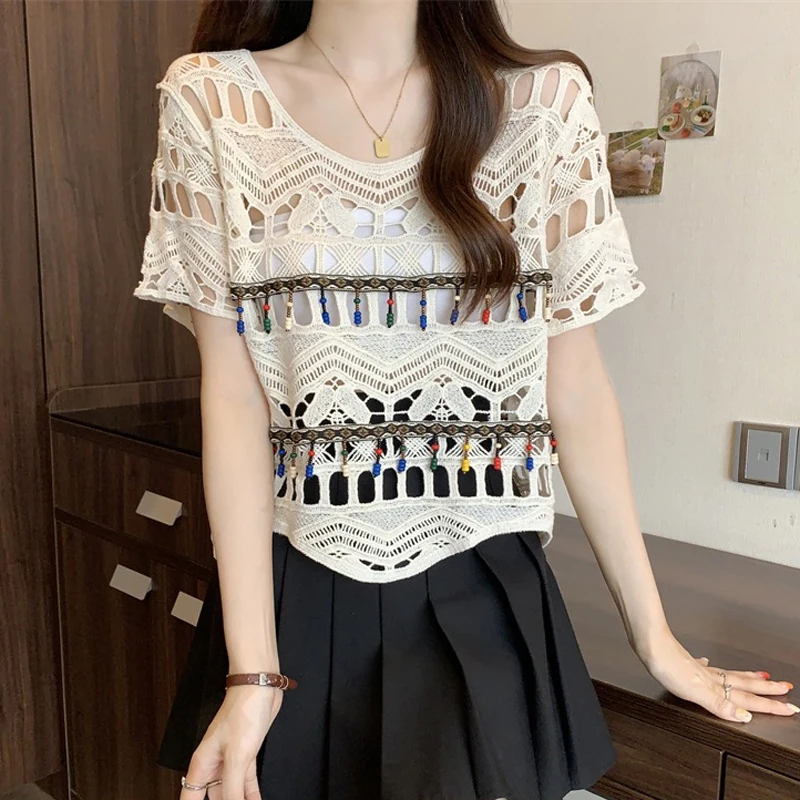 Boring Honey Summer Bohemian Fashion T-Shirt Women Hollow-Out Knitted Short Sleeves Top Women All-Match Sense Of Design T-Shirts