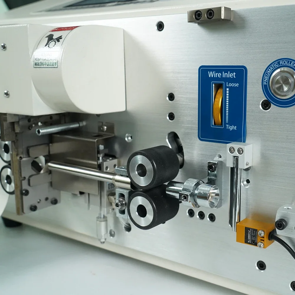 SWT508YHT6 5 Cores Wire Peeling Stripping Cutting Machine Touch Screen 2-11mm Double Skin Cable Sheath Stripper Cutter 220V/110V