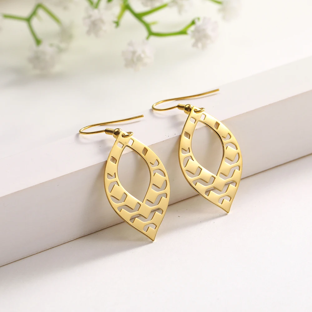 Stainless Steel Geometric Filigree Tear Dangle Drop Earring for Women Irregular Shape Pendant Black Color Golden Earring Jewelry