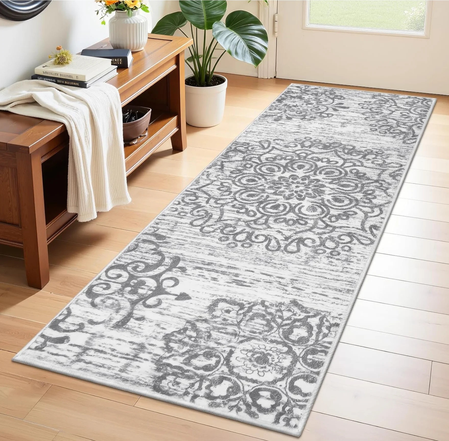 Long Vintage Pattern Theme Area Rug Exquisite Timeless Design Mat Non Slip Soft Durable for Kitchen Hallway Bathroom Home Decor