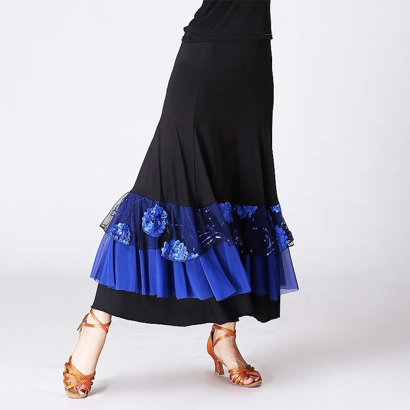 Abito da donna per pratica di sala da ballo di flamenco, fantasia spagnola, danza del ventre, con paillettes, fiori, ricamo, volant, grande ala, gonna da palcoscenico zingara