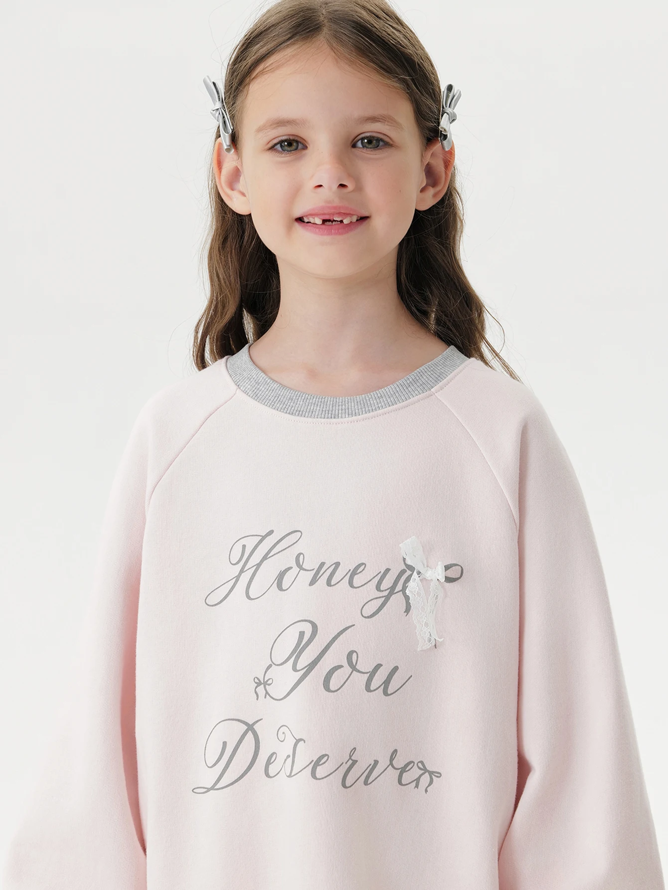

MARC & JANIE Big Kids Girl Sweet Bowknot Letter Sweatshirt 551202