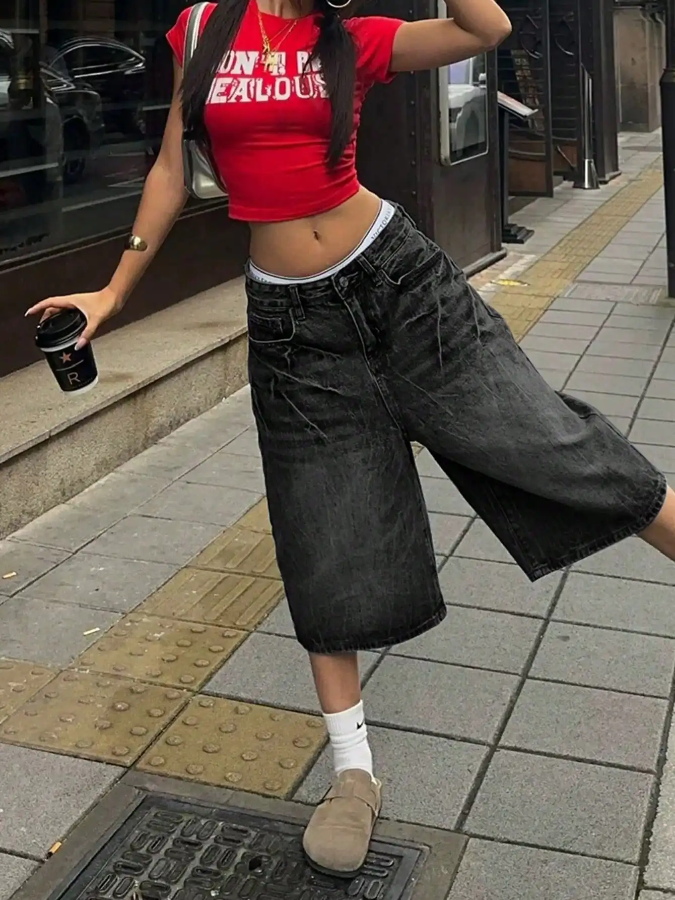 

Женские джинсовые шорты-бермуды Y2K с широкими штанинами и эффектом потертости (cat whisker), повседневный уличный стиль